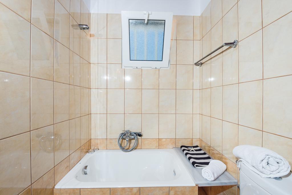 Tassos & Marios Apartments II اليكاناس الغرفة الصورة
